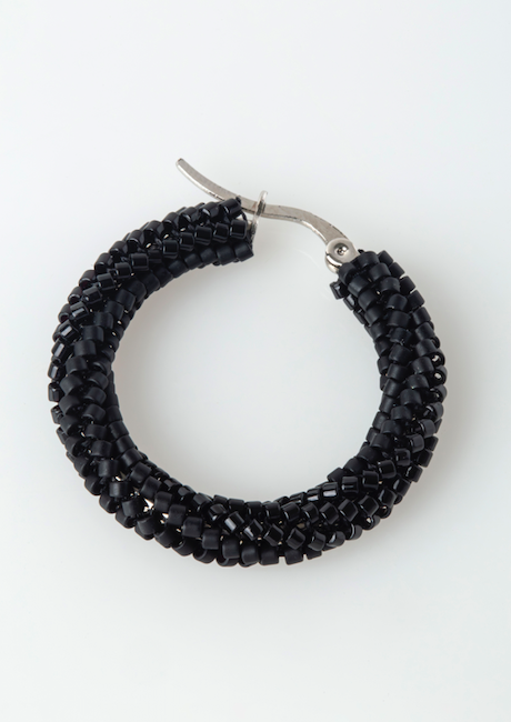 Black Essential Hoops